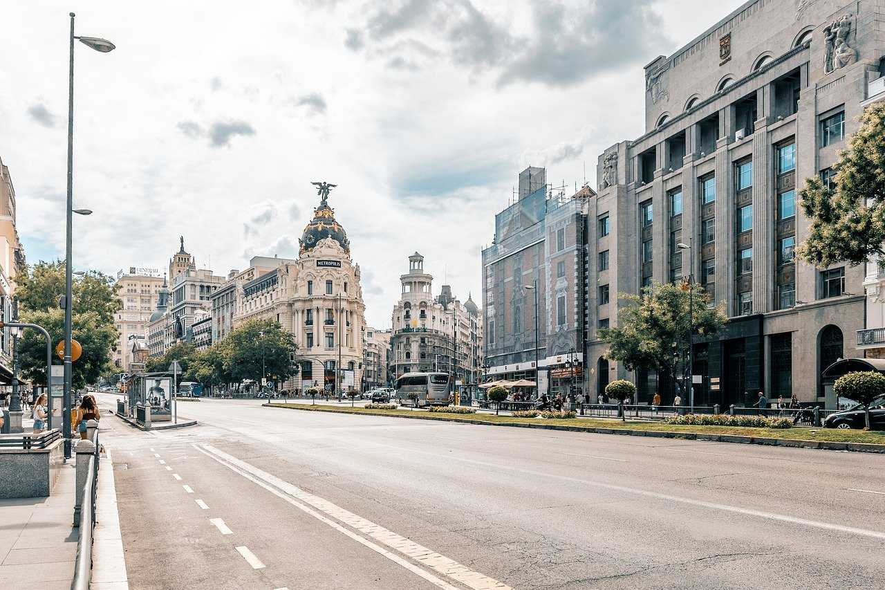 | Paradores.tv