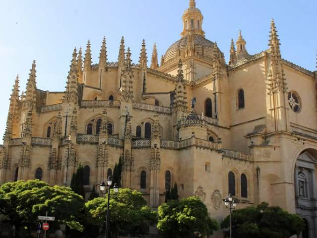 Historia-del-Parador-de-Turismo-de-Segovia-en-Segovia | Paradores.tv
