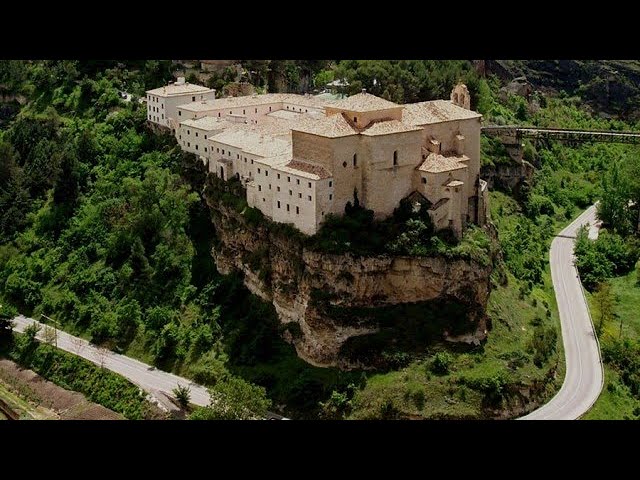 De-Conventos-a-Hoteles-La-Transformacion-de-los-Paradores-Espanoles | Paradores.tv