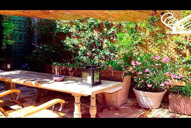 Entre-Claustros-y-Jardines-Secretos-El-Parador-como-Oasis-en-la-Ciudad | Paradores.tv