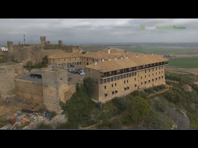 Vistas-al-Alcazar-Una-Estancia-de-Ensueno-en-el-Parador-Toledano | Paradores.tv