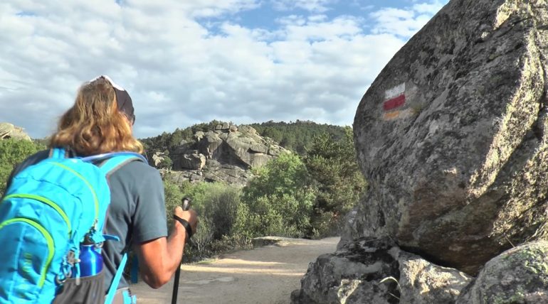 Rutas-de-Peregrinaje-desde-el-Parador-Siguiendo-las-Senales-Centenarias | Paradores.tv