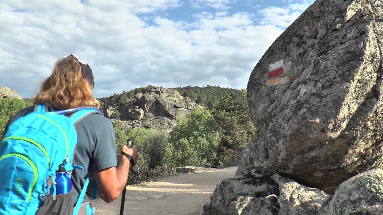 Rutas-de-Peregrinaje-desde-el-Parador-Siguiendo-las-Senales-Centenarias | Paradores.tv