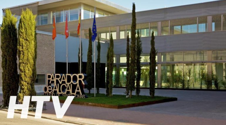 Vive el lujo en el Parador de Alcalá de Henares un alojamiento histórico con encanto